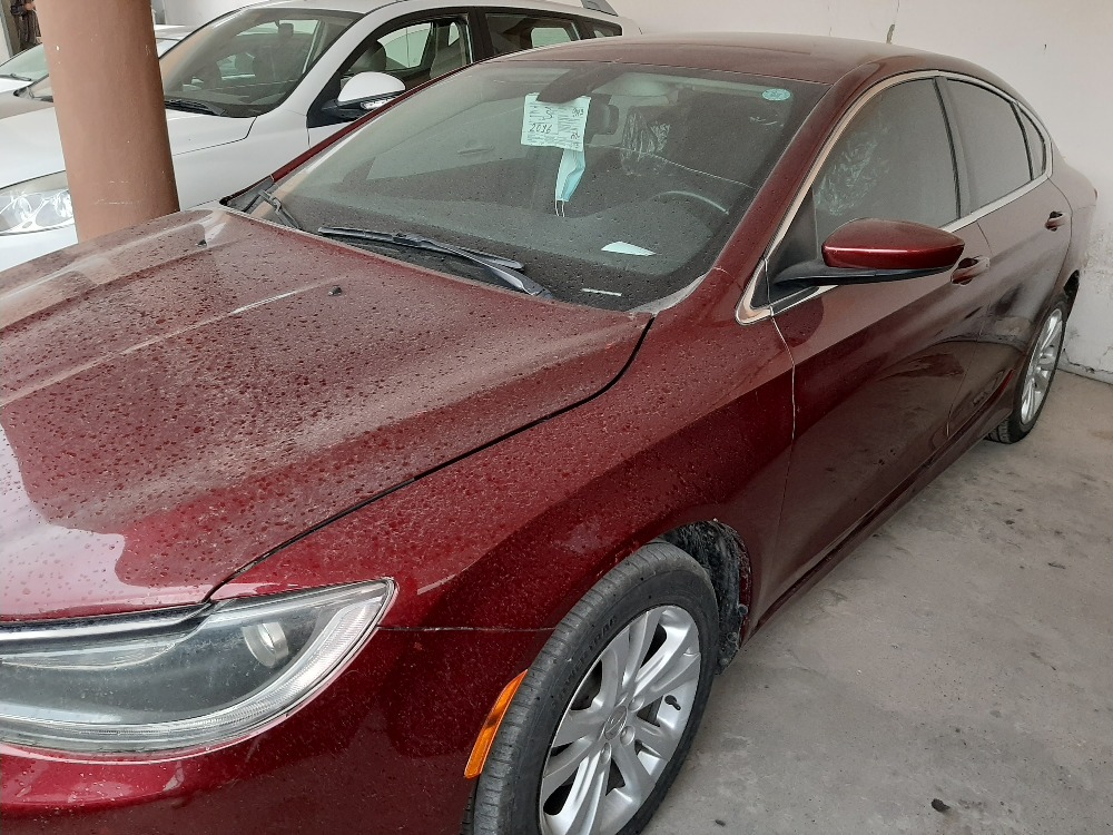 کرایسلەر 200